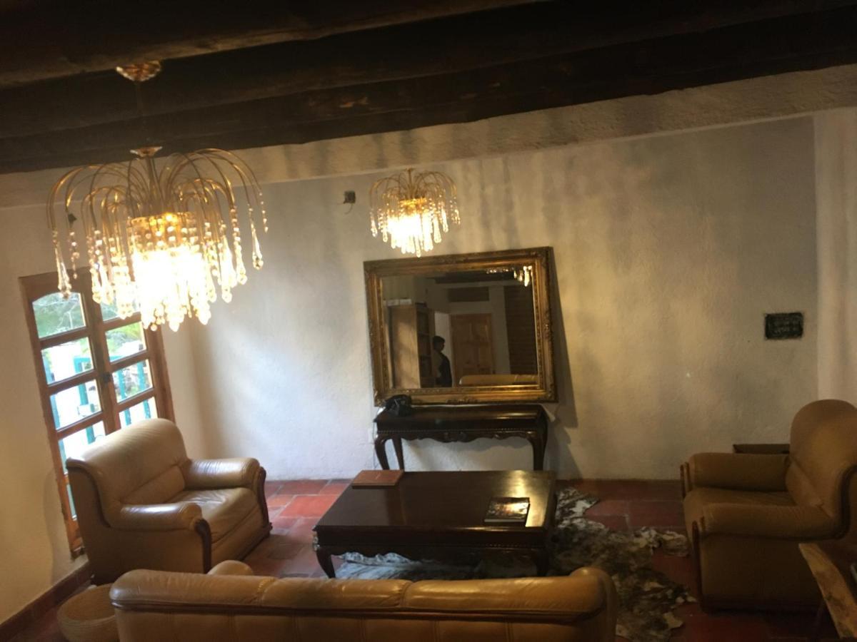 Hotel Del Rio 우아스카 데 오캄포 외부 사진